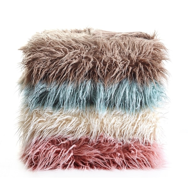 De Moocci Mongolian Soft Shaggy Faux Fur Throw - 50 in x 60 in