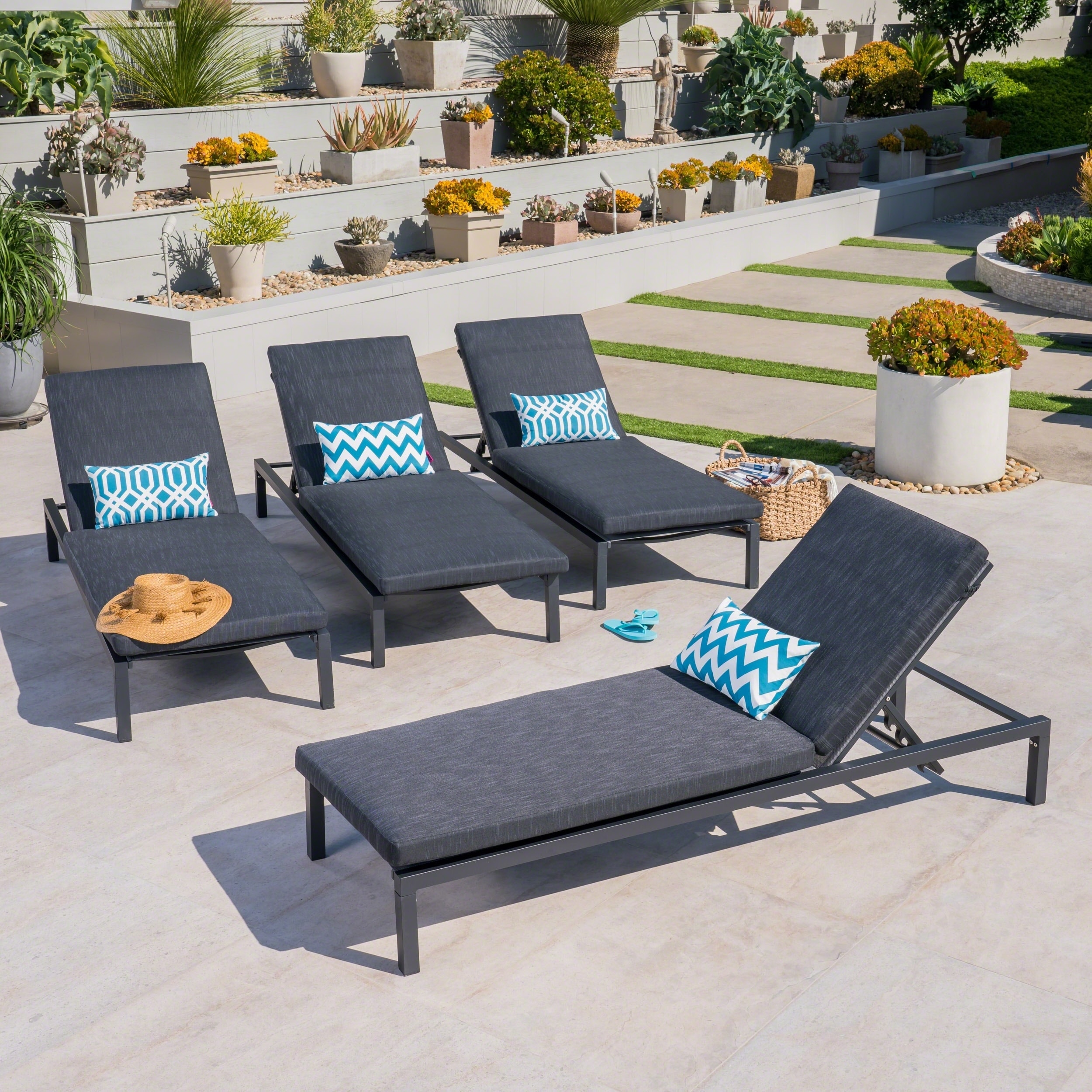 navan aluminum chaise lounge