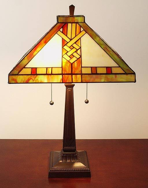 Tiffany-style Mission-style Table Lamp