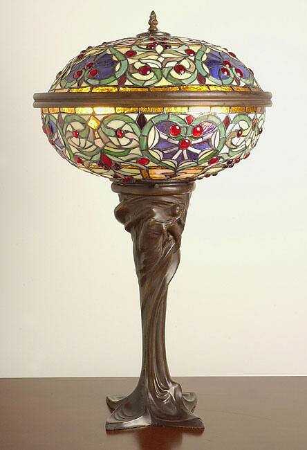 Tiffany-style Barquare Domed Table Lamp