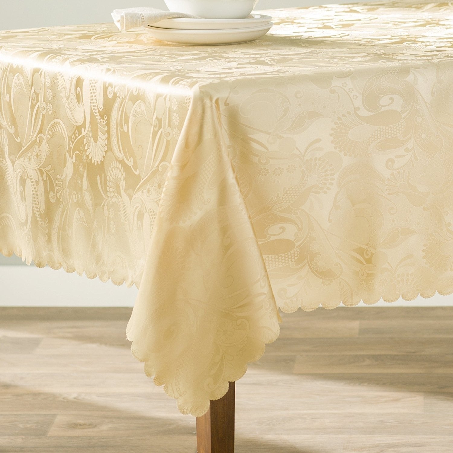 European Rose Jacquard Design Tablecloth 