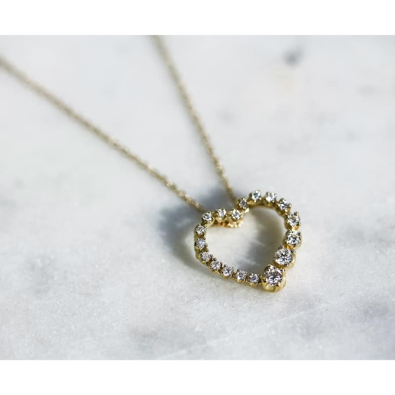 Annello by Kobelli 10k Gold 1/4ct TDW Diamond Journey Heart Pendant