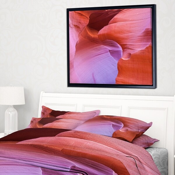 Designart 'Antelope Canyon Landscape' Photography Framed Canvas Art Print