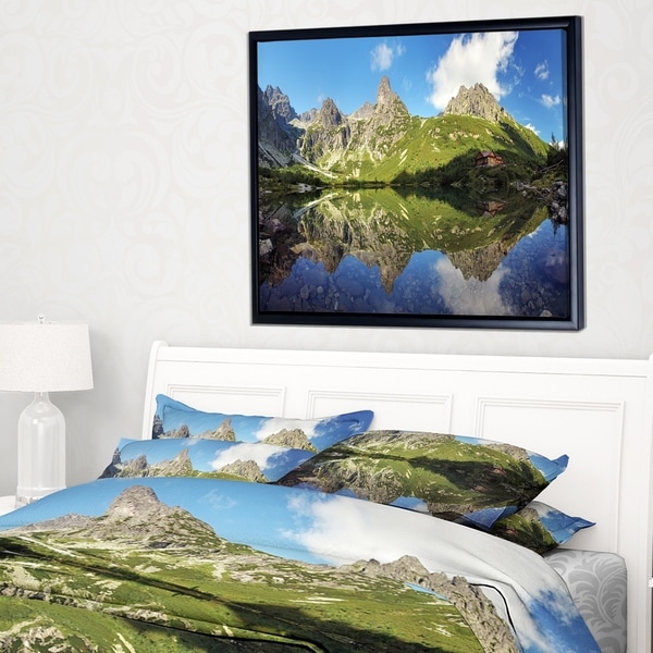 Designart 'Green Lake in Tatra Mountain' Landscape Photo Framed Canvas Art Print