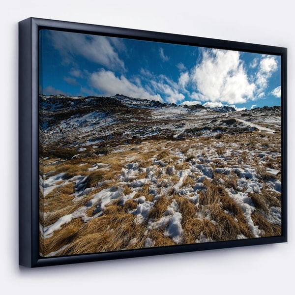 Designart 'Top of Kosciuszko National Park' Large Seashore Framed Canvas Print