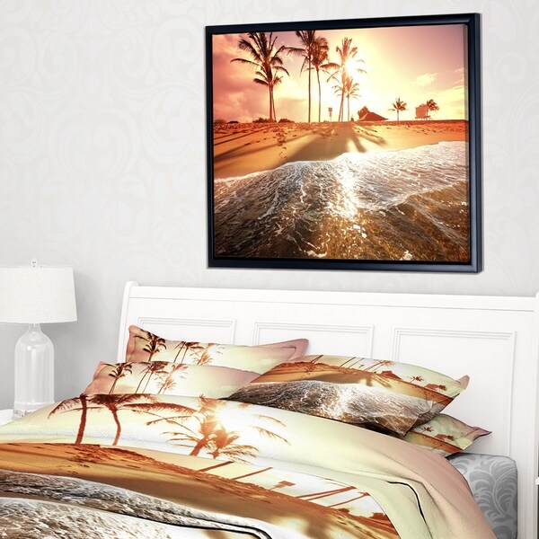 Designart 'Colorful Tropical Beach with Palms' Modern Beach Framed Canvas Art Print