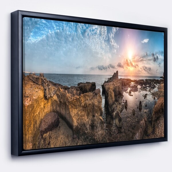 Designart 'Beach with Ancient Ruins Panorama' Landscape Framed Canvas Art Print