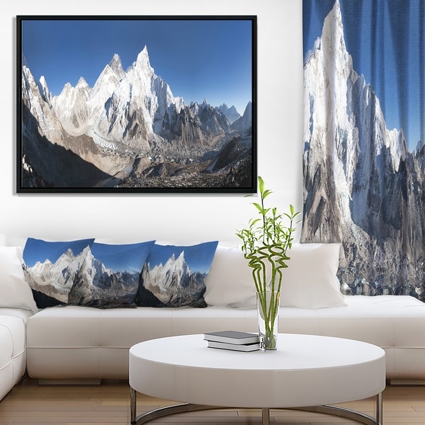 Designart 'Mount Everest Glacier Panorama' Landscape Print Wall Framed Canvas Artwork