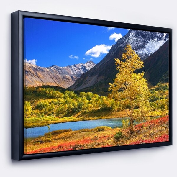 Designart 'Beautiful Kamchatka Mountains' Landscape Framed Canvas Wall Art