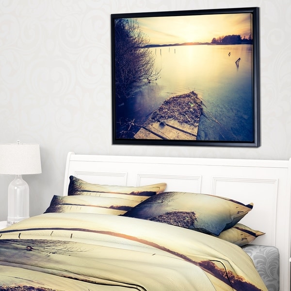 Designart 'Amazing Sunset over Clam Lake' Landscape Framed Canvas Art Print