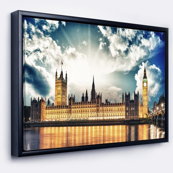 Designart 'Big Ben UK and House of Parliament' Extra Large Framed Canvas Art Print