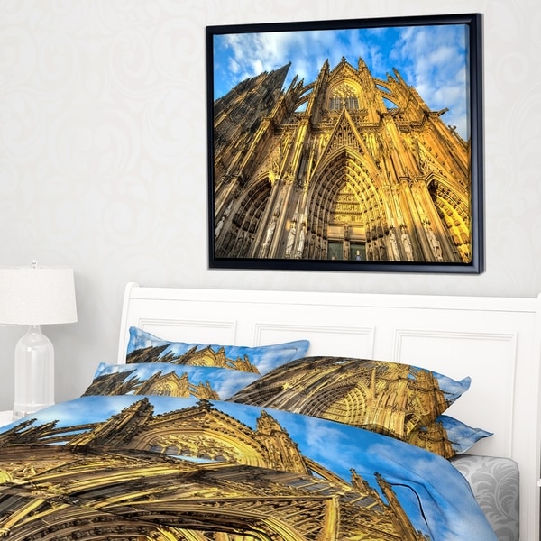 Designart 'Dom Church in City Cologne Lit By Sun' Large Cityscape Art Print on Framed Canvas