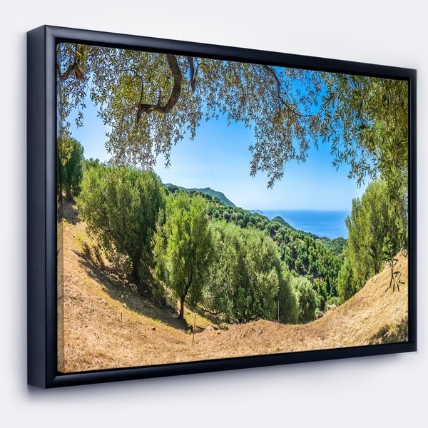 Designart 'Cilentan Coast Campania Italy' Landscape Framed Canvas Art Print