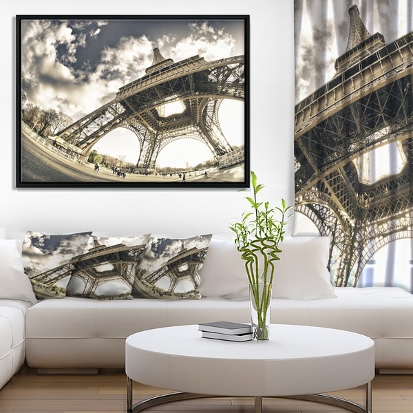Designart 'Paris Eiffel Towerin Sunny Winter Morning' Extra Large Framed Canvas Art Print