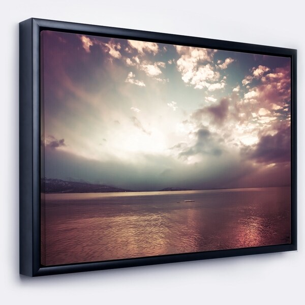 Designart 'Dark Sunset with Dramatic Sky' Large Seashore Framed Canvas Art Print