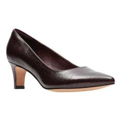 clarks soft leather pumps