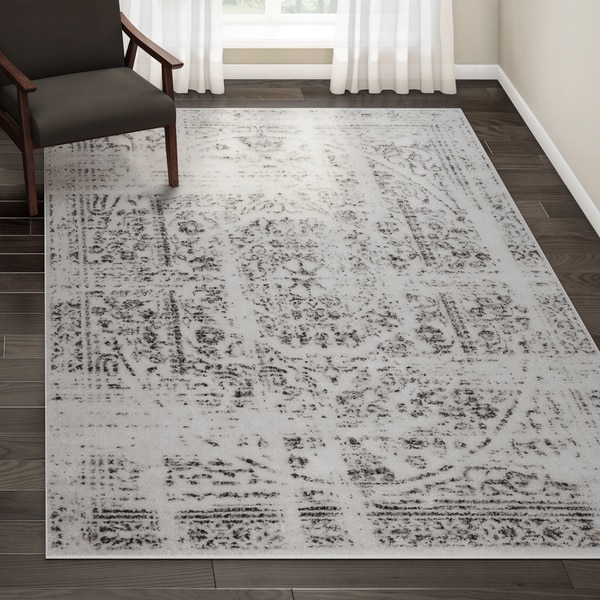 Porch & Den Williamsburg Montrose Vintage Distressed Ring Area Rug