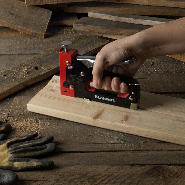 brown staples for staple gun