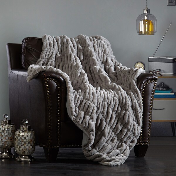 Chic Home Aio Ultra Plush Decorative Throw