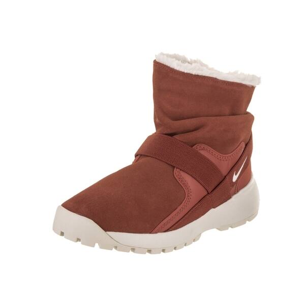 nike golkana women's winter boots