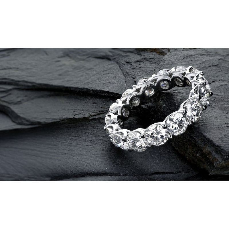 Annello by Kobelli 14k Gold 5 1/4ct TGW Round Brilliant-cut Prong-set Eternity Moissanite Wedding Band