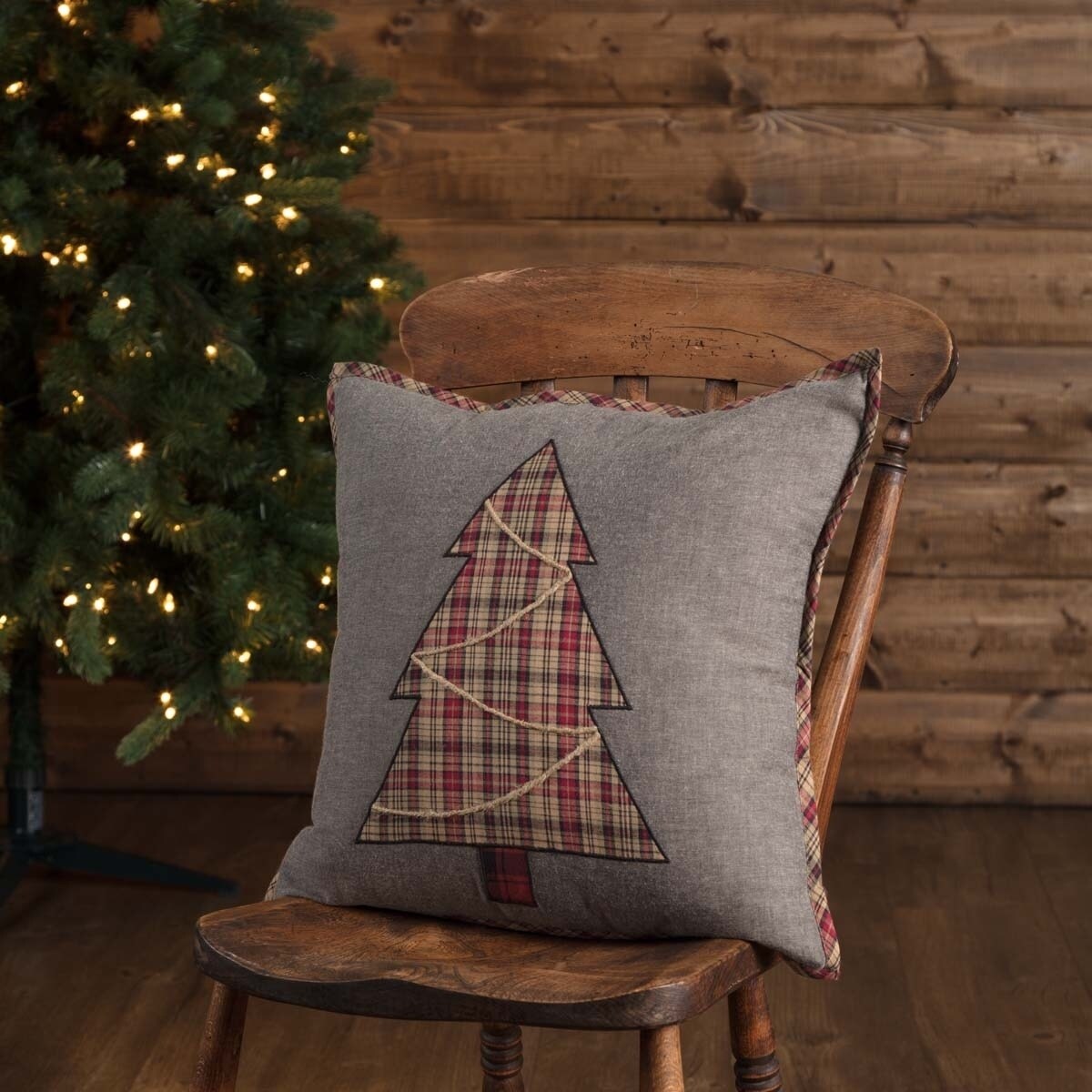 Andes Tree 18" x 18" Pillow