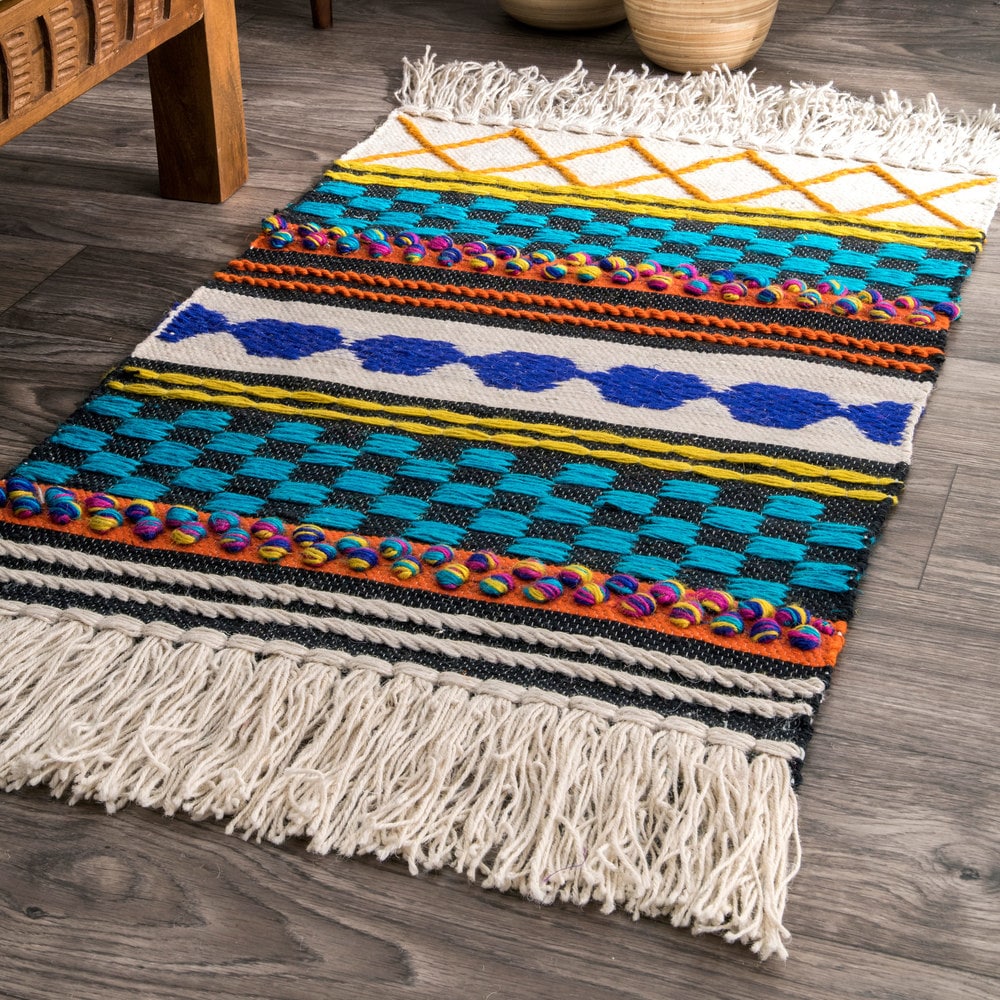 Nuloom Multi Bohemian Hand-Woven Flatweave Geometric Jute Tassel Accent Area Rug