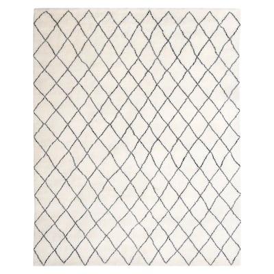 Handmade Trellis Wool Rug (India) - 8' x 10'
