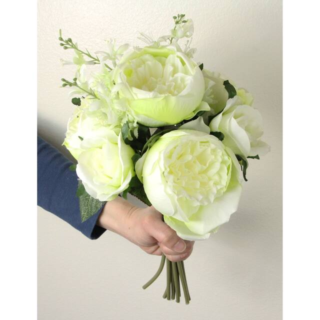 10 Stems Faux English Rose and Rose Bud Bouquet - Cream/Green