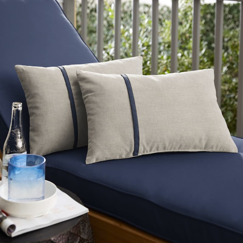 Sunbrella Cast Silver with Spectrum Indigo Piping Detail Indoor/Outdoor Lumbar Pillow (Set of 2)