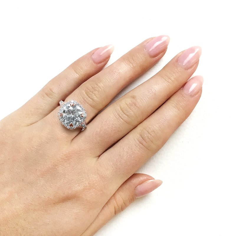 Annello by Kobelli 14k Gold 3 5/8ct TGW Round Forever One Moissanite and Diamond Halo Split Shank Engagement Ring