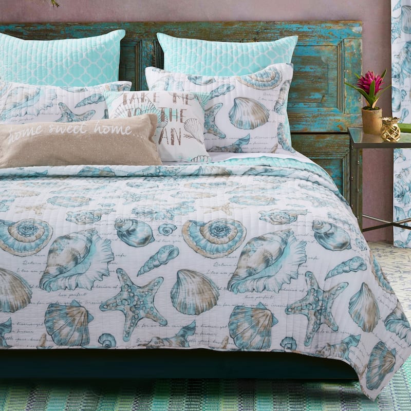 Barefoot Bungalow Cruz Oversized Coastal Quilt and Pillow Sham Set - White - Full - Queen