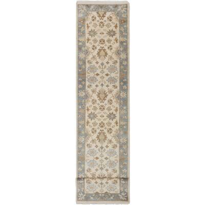 Hand-knotted Royal Ushak Cream Wool Rug - 2'7 x 11'11