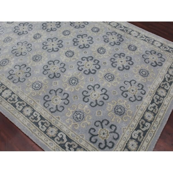 Norseth Lily Hand Tufted Wool Blend Floral Area Rug Overstock 19569758