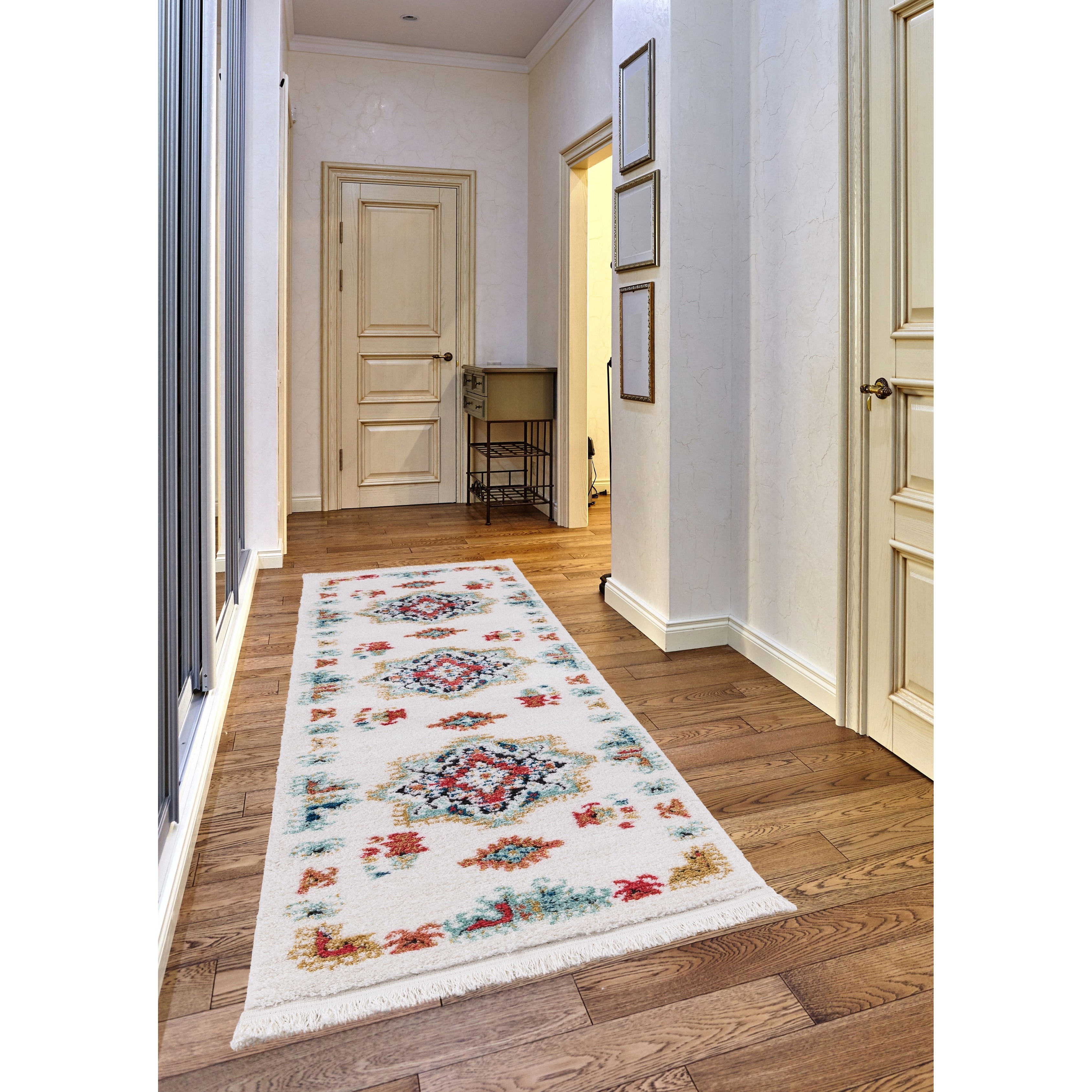 River Frieze Collection White Runner Rug 2 X 8 Multi 2 7 X 4 7