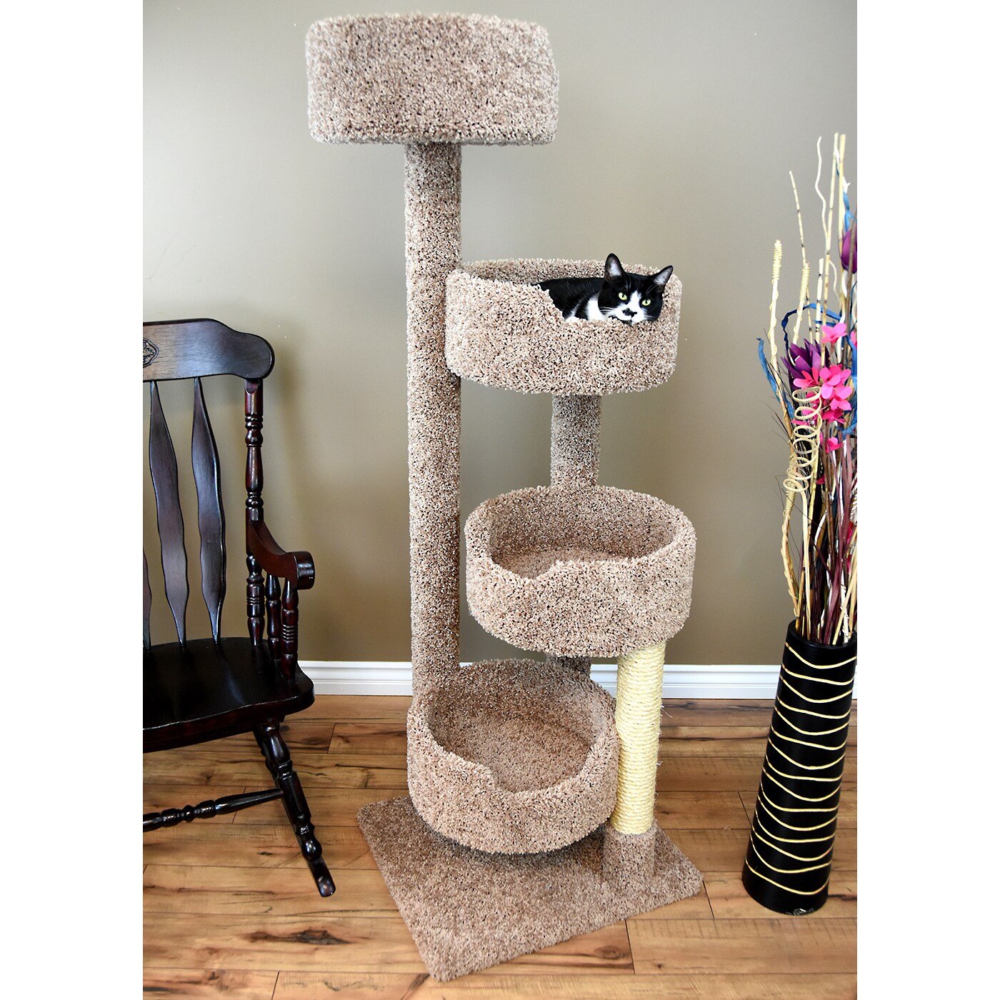 solid cat tree