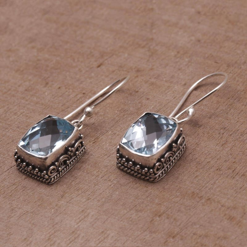 Handmade Sterling Silver Temple Gleam Blue Topaz Earrings (Indonesia) - 1.2L*0.4W