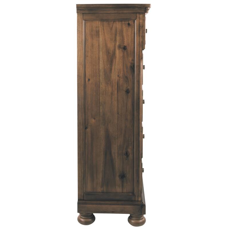 Flynnter Medium Brown 5-drawer Chest