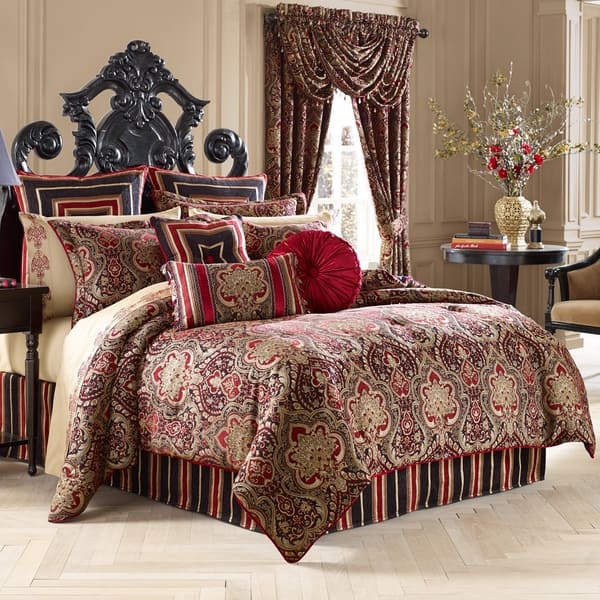 Shop Five Queens Court Remington Woven Chenille Damask 4 Piece