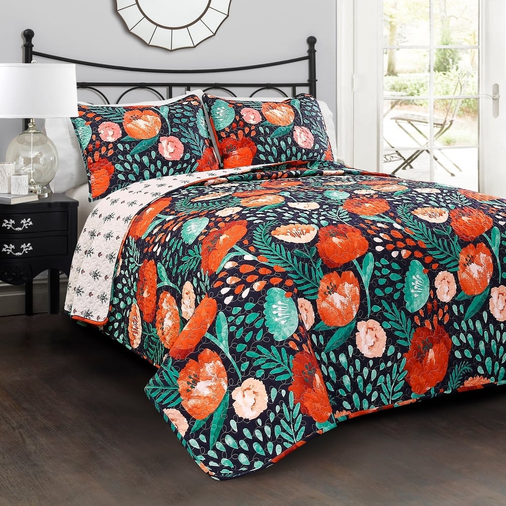 Porch & Den Egger Poppy Pattern 3-piece Quilt Set
