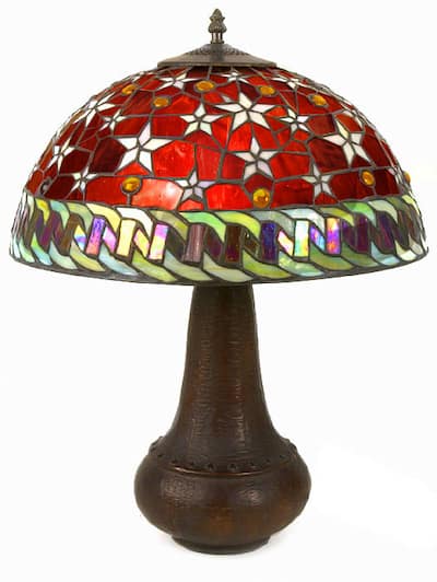 Tiffany-style Red Star Table Lamp