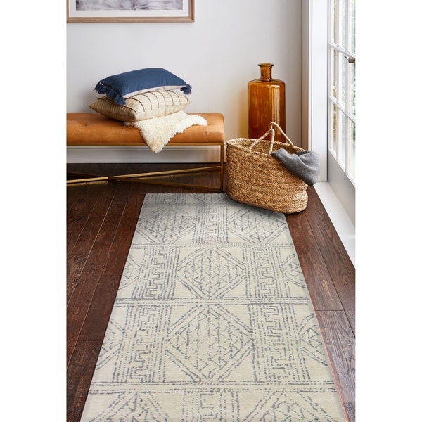 Exeter Transitional Hand Tufted Area Rug. Opens flyout.