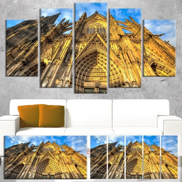 Designart 'Dom Church in City Cologne Lit By Sun' Large Cityscape Art Print on Canvas