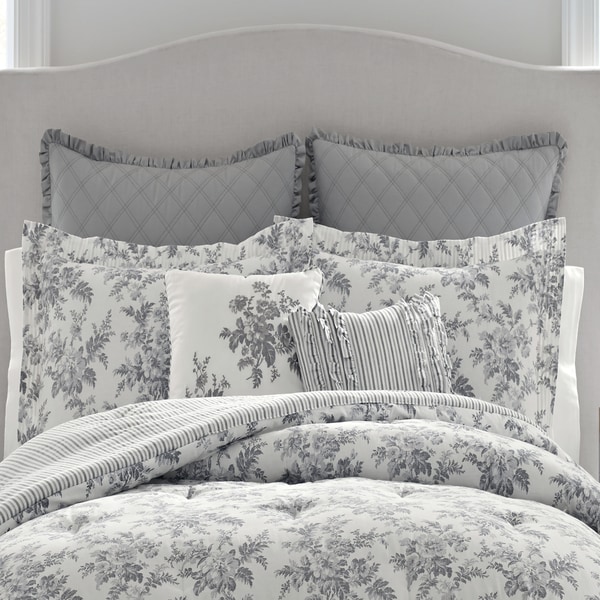 Laura ashley pillows 2024 bed bath beyond