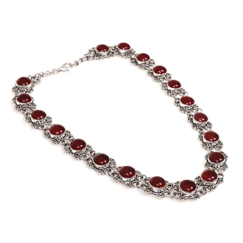 Handmade Sterling Silver 'Radiant Queen' Carnelian Choker (Indonesia)