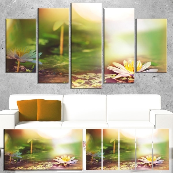 Designart 'Lotus Flowers on Green Background' Large Flower Wall Artwork