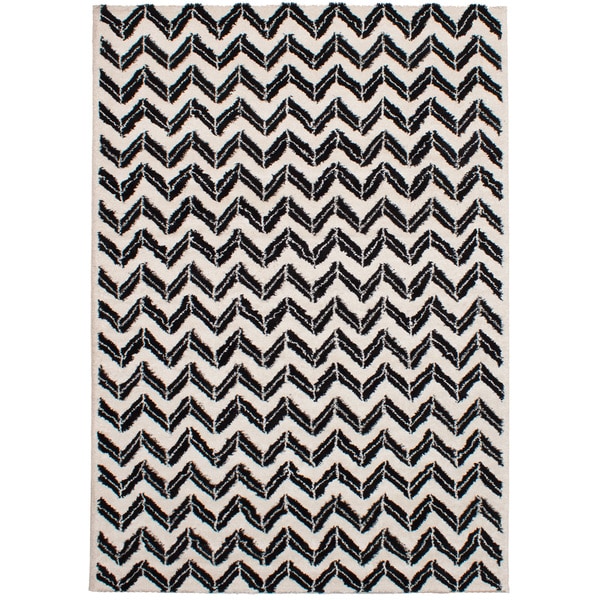 eCarpetGalley Soho Black, Cream Polypropylene Shag - 6'7 x 9'6
