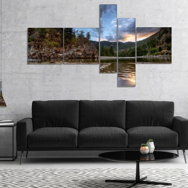 Designart 'Peaceful Evening at Mountain Creek' Landscape Canvas Art Print