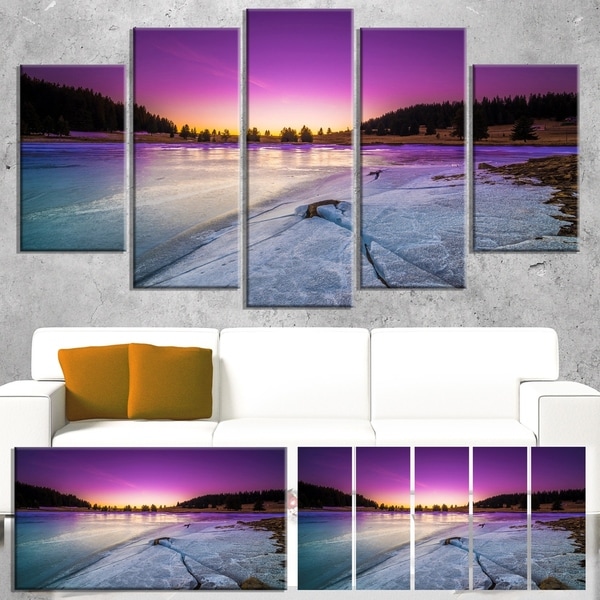 Designart 'Sunrise over Frozen Lake' Landscape Artwork Canvas Print