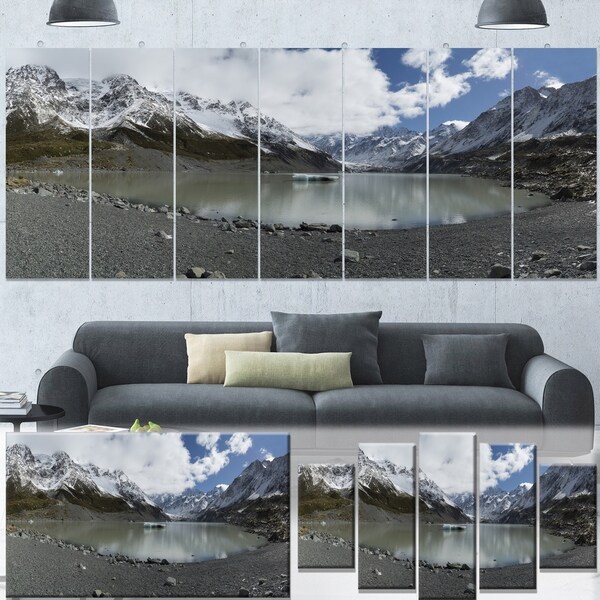 Designart 'New Zealand Mountains Panorama' Large Landscape Canvas Art